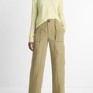 Vince Mid-Rise Fluid Cargo Trouser in Earthly